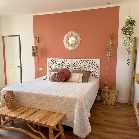 Maison Magnolia - Chambres D'Hotes קרקסון