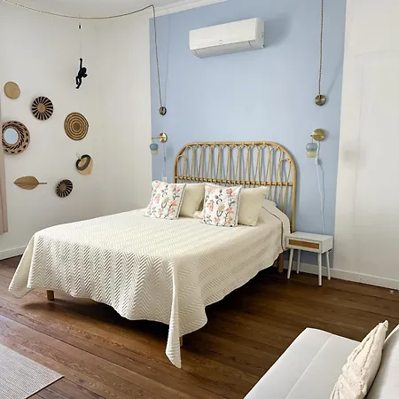 D'hotes - Le Magnolia Couette-café 3*