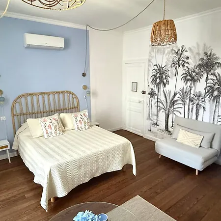 D'hotes - Le Magnolia Bed & Breakfast 3*
