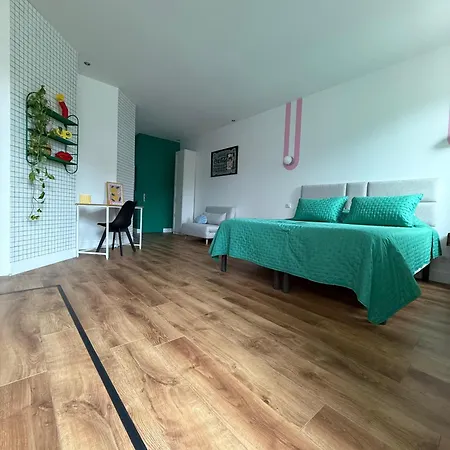 Maison Magnolia - Chambres D'Hotes ベッド・アンド・ブレックファスト