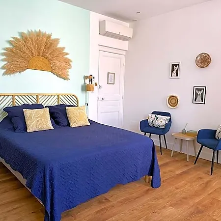 D'hotes - Le Magnolia Couette-café 3*